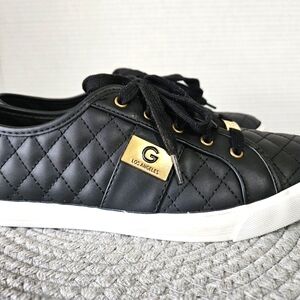 GBG Los Angeles Women's Black Quilted Sneakers